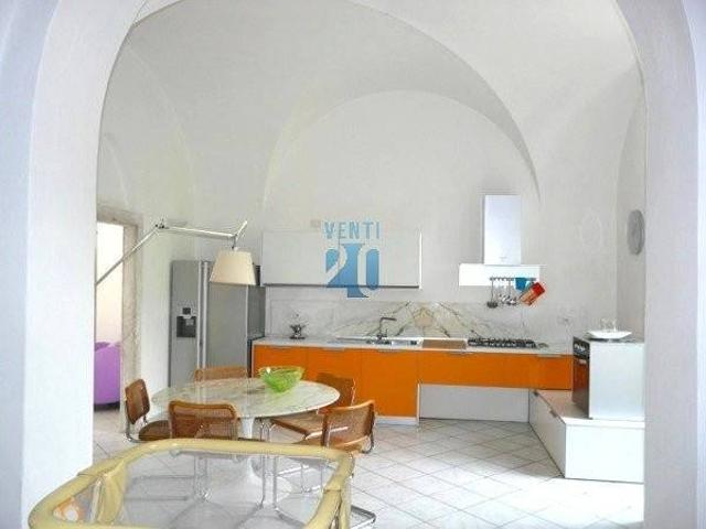 Appartamento in affitto a Carrara MS