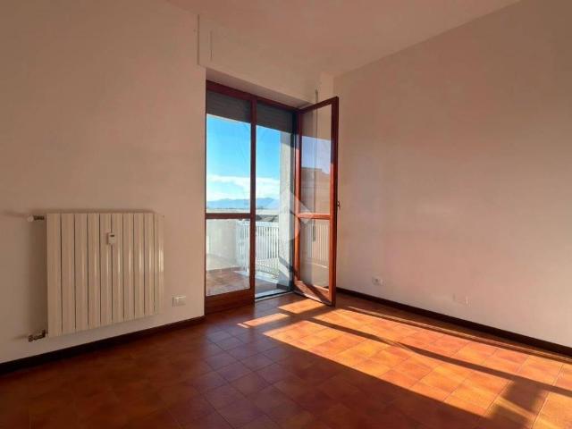 Appartamento in affitto a Carrara MS