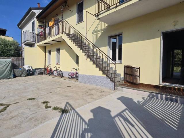 Appartamento in affitto a Carugate via San Giuseppe, 6, parzialmente arredato, ingresso indipendente TrovaCasa