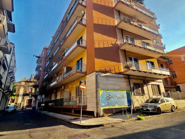 Appartamento in affitto a Catania