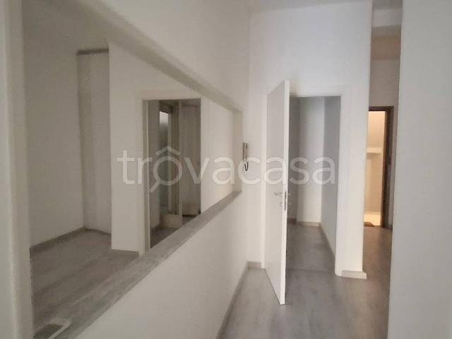 Appartamento in affitto a Catania corso Italia, non arredato/vuoto, ascensore, doppi vetri TrovaCasa
