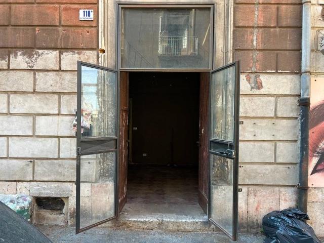 Appartamento in affitto a Catania via Camillo Finocchiaro Aprile, 118, non arredato/vuoto, centrale, ingresso indipendente TrovaCasa