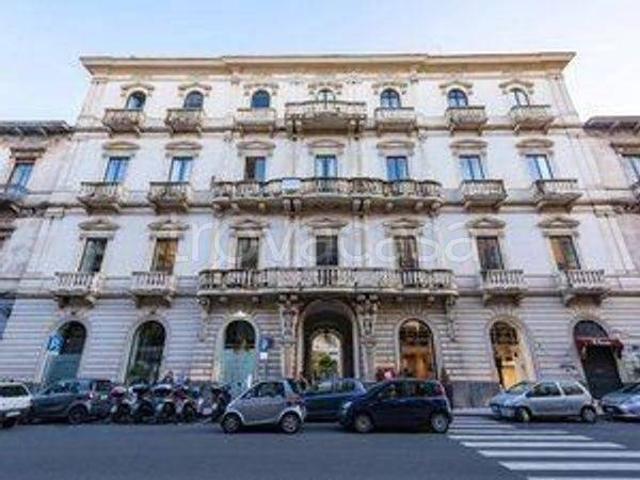 Appartamento in affitto a Catania viale 20 Settembre, 50, non arredato/vuoto, posto auto, immobile di prestigio TrovaCasa