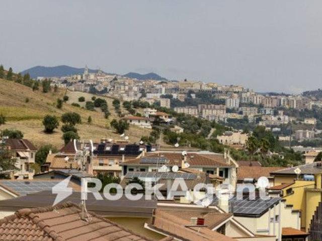 Appartamento in affitto a Catanzaro