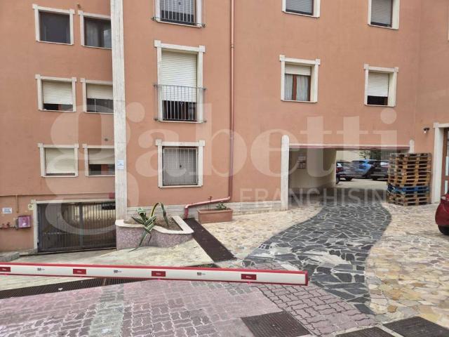Appartamento in affitto a Catanzaro traversa 2 mario greco, 10, arredato, ascensore, centrale TrovaCasa