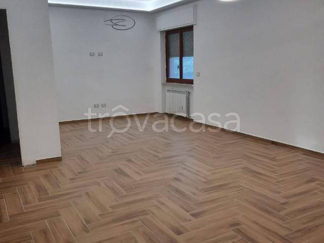 Appartamento in affitto a Catanzaro viale Vincenzo De Filippis, arredato, ascensore, balcone TrovaCasa
