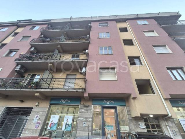 Appartamento in affitto a Catanzaro viale Lucrezia della Valle, 99, non arredato/vuoto, posto auto, ascensore TrovaCasa