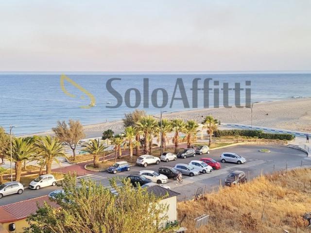 Appartamento in affitto a Catanzaro, arredato, vista mare, ascensore TrovaCasa