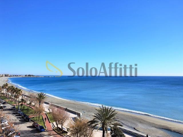 Appartamento in affitto a Catanzaro, arredato, vista mare, ascensore TrovaCasa