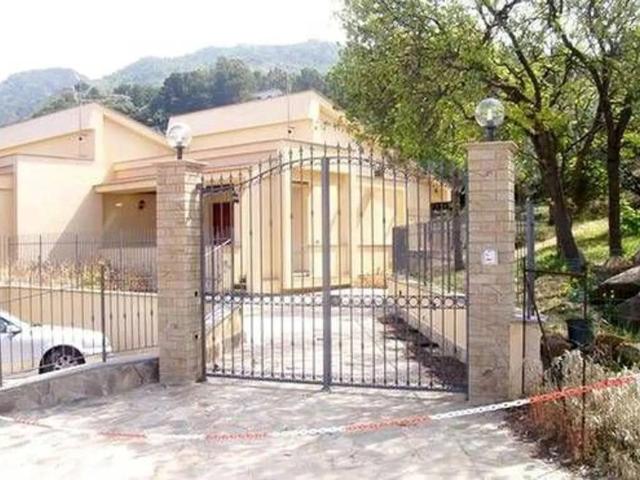 Appartamento in affitto a Cefalù PA