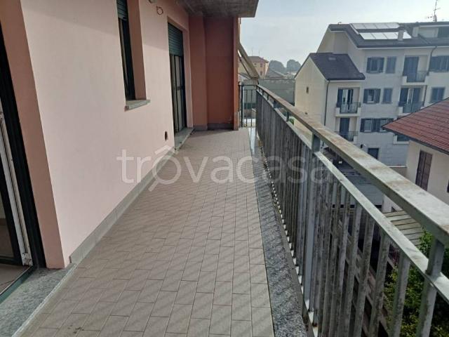 Appartamento in affitto a Cernusco sul Naviglio via Sauro 5, non arredato/vuoto, box, terrazzo TrovaCasa