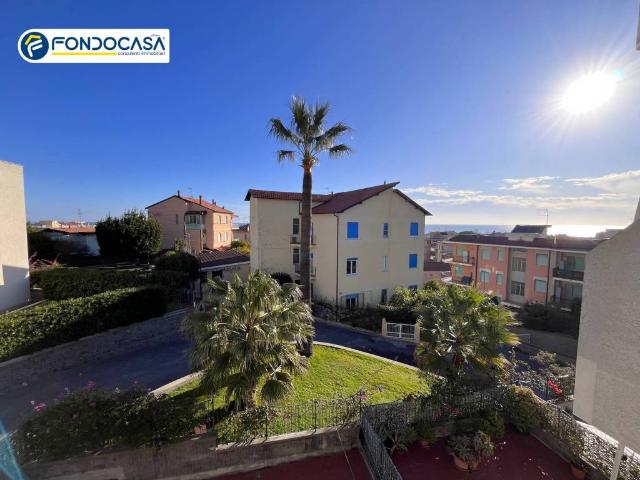 Appartamento in affitto a Ceriale via Pomaire, arredato, terrazzo, vista mare TrovaCasa