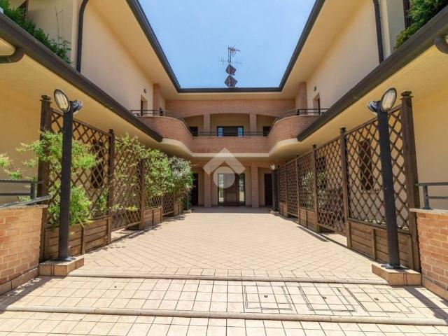 Appartamento in affitto a Cervia via Quasimodo, 1, arredato, giardino privato, terrazzo TrovaCasa