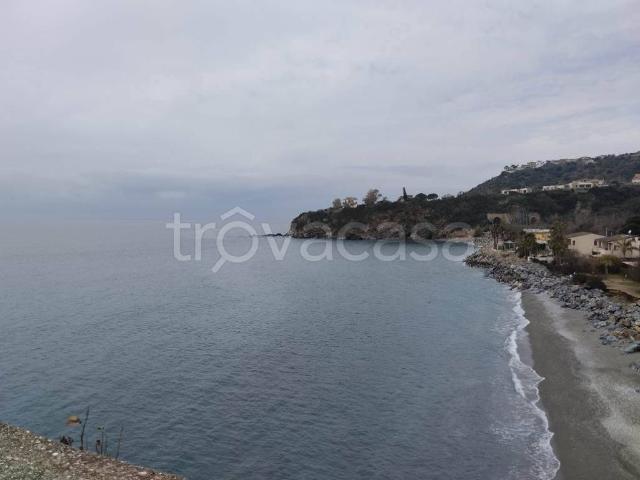 Appartamento in affitto a Cetraro via Santa Maria, arredato, terrazzo, cucina a vista TrovaCasa