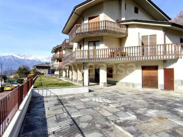 Appartamento in affitto a Challand Saint Anselme frazione Corliod, arredato, angolo cottura TrovaCasa