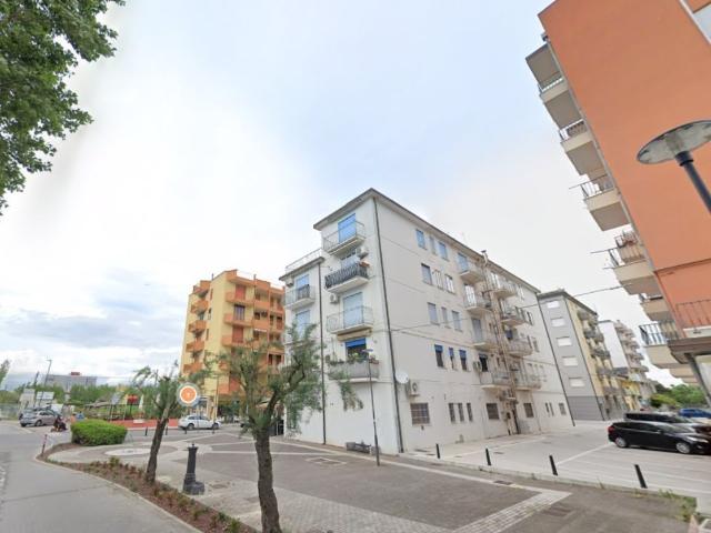 Appartamento in affitto a Chioggia via oceania, arredato, posto auto, riscaldamento autonomo TrovaCasa