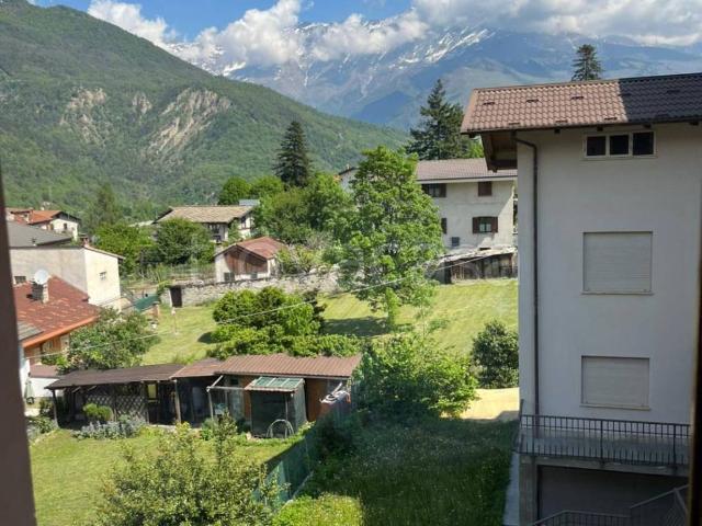 Appartamento in affitto a Chiomonte via Touron, 8, vista panoramica, riscaldamento centralizzato, ristrutturato TrovaCasa