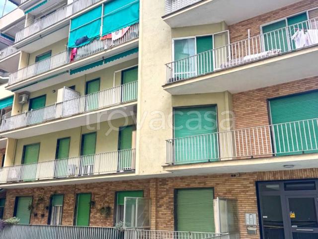 Appartamento in affitto a Chiavari corso Cristoforo Colombo, 79B, arredato, terrazzo, lungomare TrovaCasa