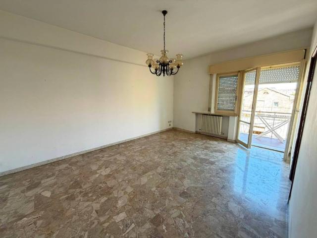 Appartamento in affitto a Chiaravalle AN