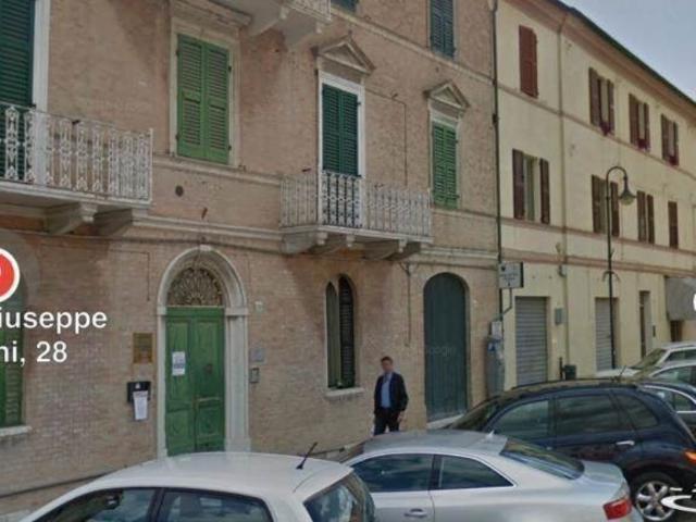 Appartamento in affitto a Chiaravalle piazza mazzini, arredato, riscaldamento autonomo, ristrutturato TrovaCasa