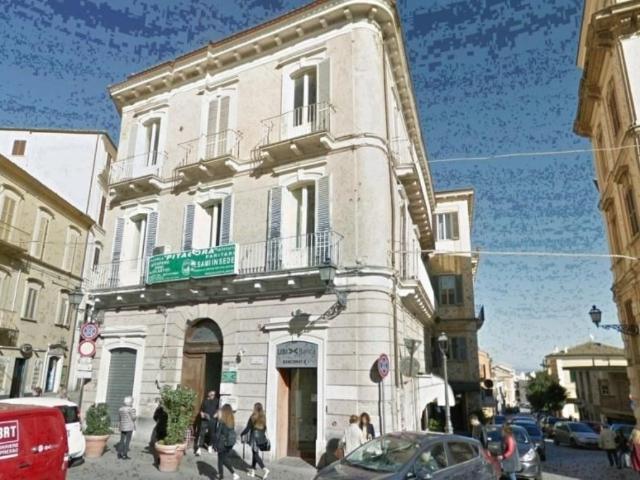 Appartamento in affitto a Chieti piazza trento e trieste, riscaldamento autonomo, centrale, angolo cottura TrovaCasa