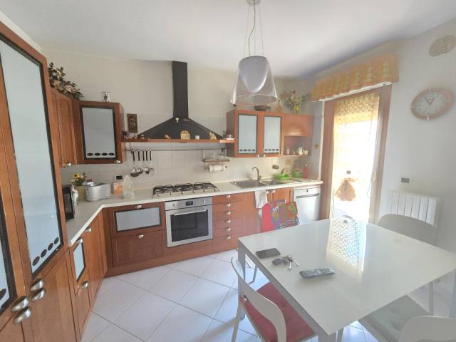 Appartamento in affitto a Chieti, Scalo Universit