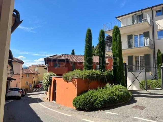 Appartamento in affitto a Chieri via Albussano, 30, posto auto, box, terrazzo TrovaCasa