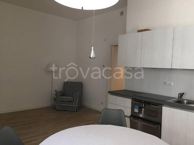 Appartamento in affitto a Chieri via San Giorgio, arredato, doppia esposizione, ristrutturato TrovaCasa