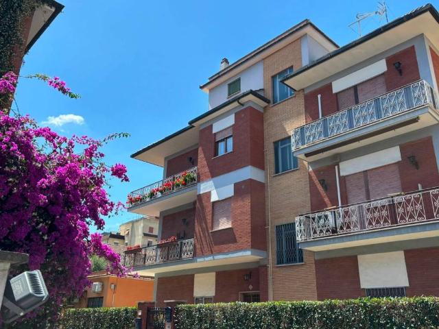 Appartamento in affitto a Ciampino RM