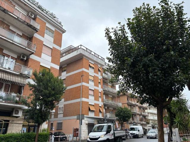 Appartamento in affitto a Ciampino RM