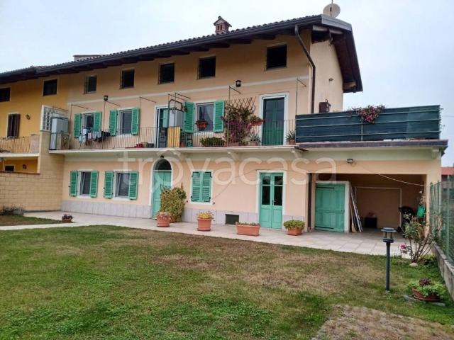 Appartamento in affitto a Cigliano strada Olmetto, arredato, doppi vetri, giardino condominiale TrovaCasa