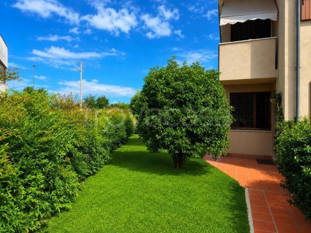 Appartamento in affitto a Cittadella via Tofana di Rozes 44, giardino privato, box, caminetto TrovaCasa