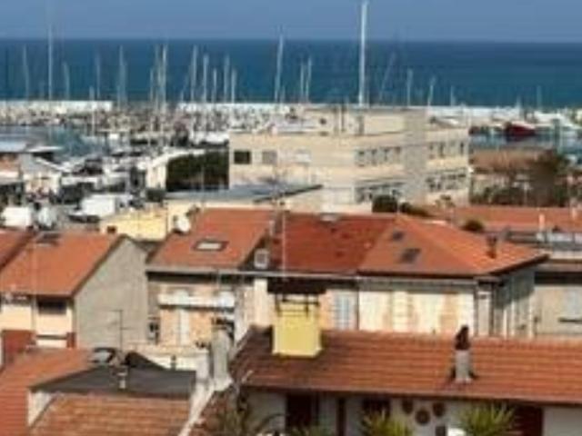 Appartamento in affitto a Civitanova Marche, arredato, ascensore, centrale TrovaCasa
