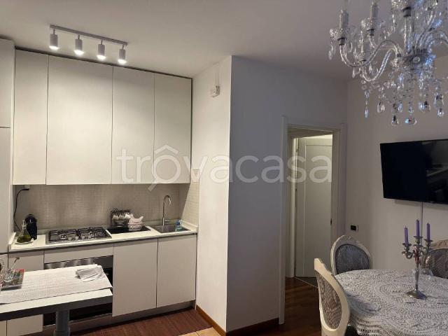 Appartamento in affitto a Civitanova Marche viale Santa Rita, 10, arredato, terrazzo, cucina abitabile TrovaCasa