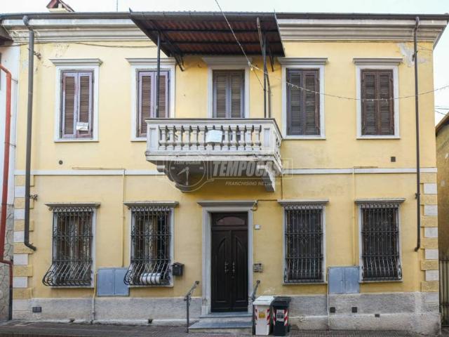 Appartamento in affitto a Coazze via Matteotti, arredato, giardino privato, riscaldamento autonomo TrovaCasa