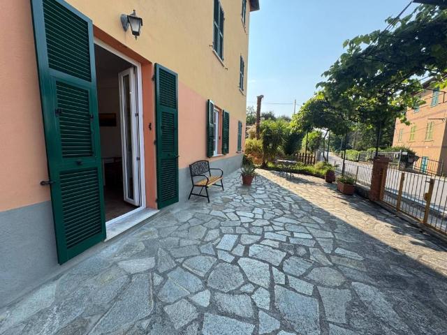 Appartamento in affitto a Cogoleto GE