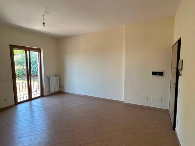Appartamento in affitto a Colonna RM