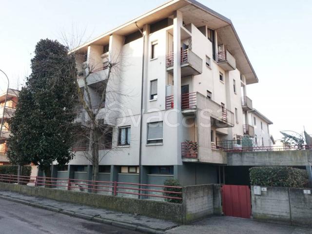 Appartamento in affitto a Colorno via Torino 4, box, terrazzo, riscaldamento autonomo TrovaCasa