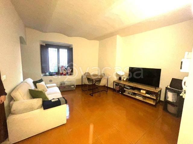 Appartamento in affitto a Collebeato via Santa Caterina, buono stato, infissi in legno, senza ascensore TrovaCasa