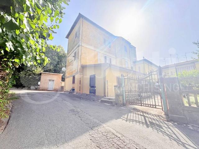 Appartamento in affitto a Colleferro RM