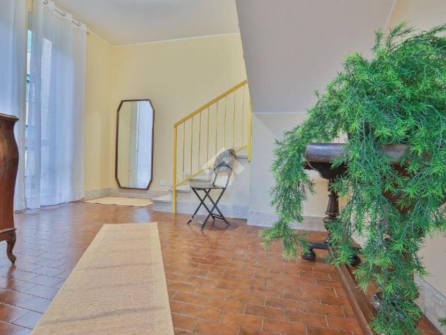 Appartamento in affitto a Colleferro via Quattro Novembre, 4, terrazzo, lavatrice, lavastoviglie TrovaCasa