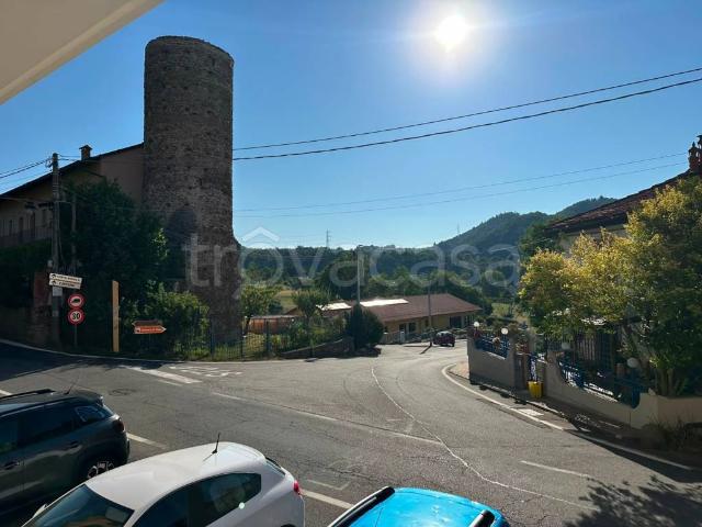 Appartamento in affitto a Colleretto Castelnuovo via Adolfo Ghella, arredato, terrazzo, vicinanze negozi TrovaCasa