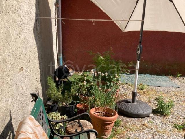 Appartamento in affitto a Colverde via p. Tettamanti, non arredato/vuoto, arredato, travi a vista TrovaCasa