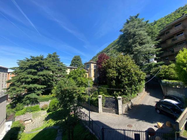 Appartamento in affitto a Como CO