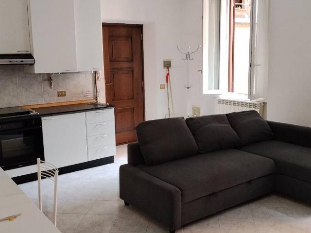 Appartamento in affitto a Como CO