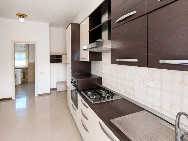 Appartamento in affitto a Como CO