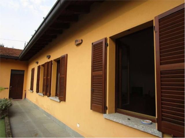Appartamento in affitto a Como CO