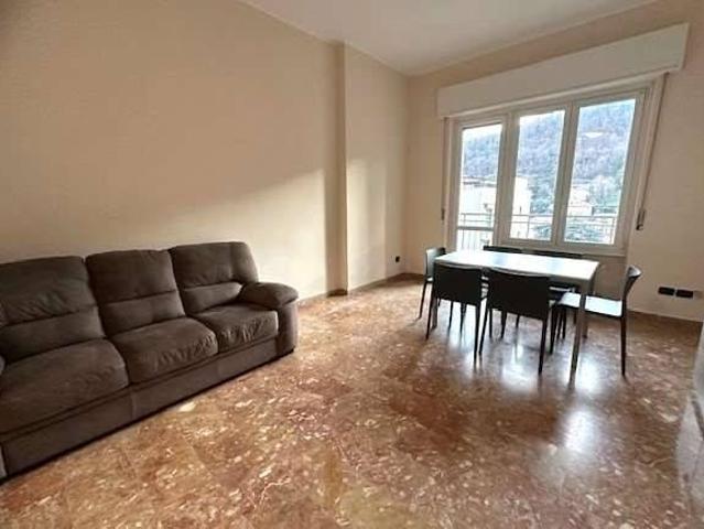 Appartamento in affitto a Como CO