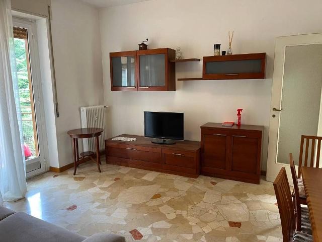 Appartamento in affitto a Como CO