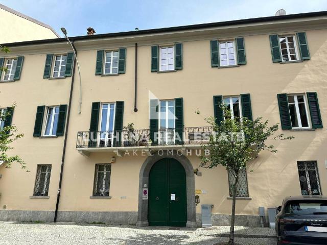 Appartamento in affitto a Como piazza Alessandro Volta, 31, arredato, riscaldamento autonomo, centrale TrovaCasa